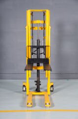 1,5 TON 160 CM MANUEL İSTİF MAKİNESİ